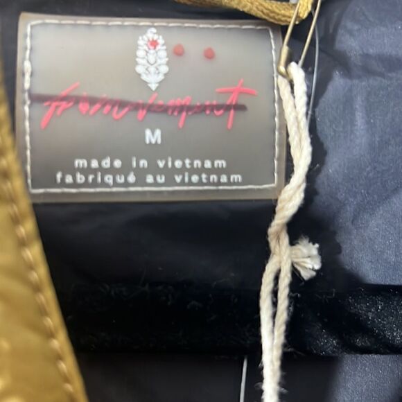 FREE PEOPLE PARKER PACKABLE PUFF JACKET NWT MEDIUM BLACK AND SAGE - Picture 9 of 12